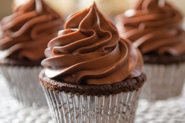 Perlmutter's Sinful Chocolate Cupcake