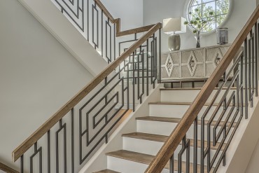 Grande Custom Stairwell