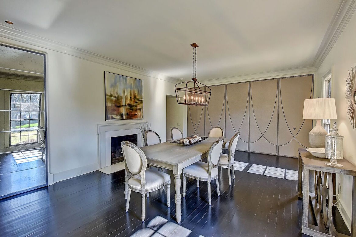 This Modern Industrial Manor By Cottingham Chalk Hayes Could Be Yours QC Exclusive