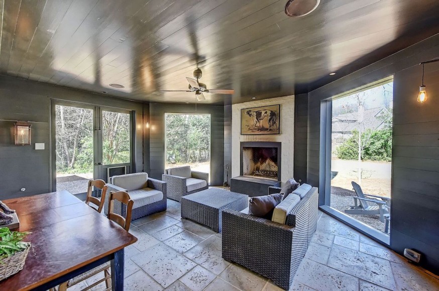 This Modern Industrial Manor By Cottingham Chalk Hayes Could Be Yours QC Exclusive