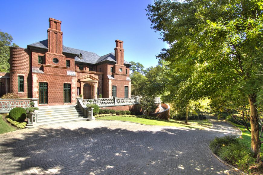 This Impressive Pellyn Wood Estate Listed by Tracy Davis and Reed