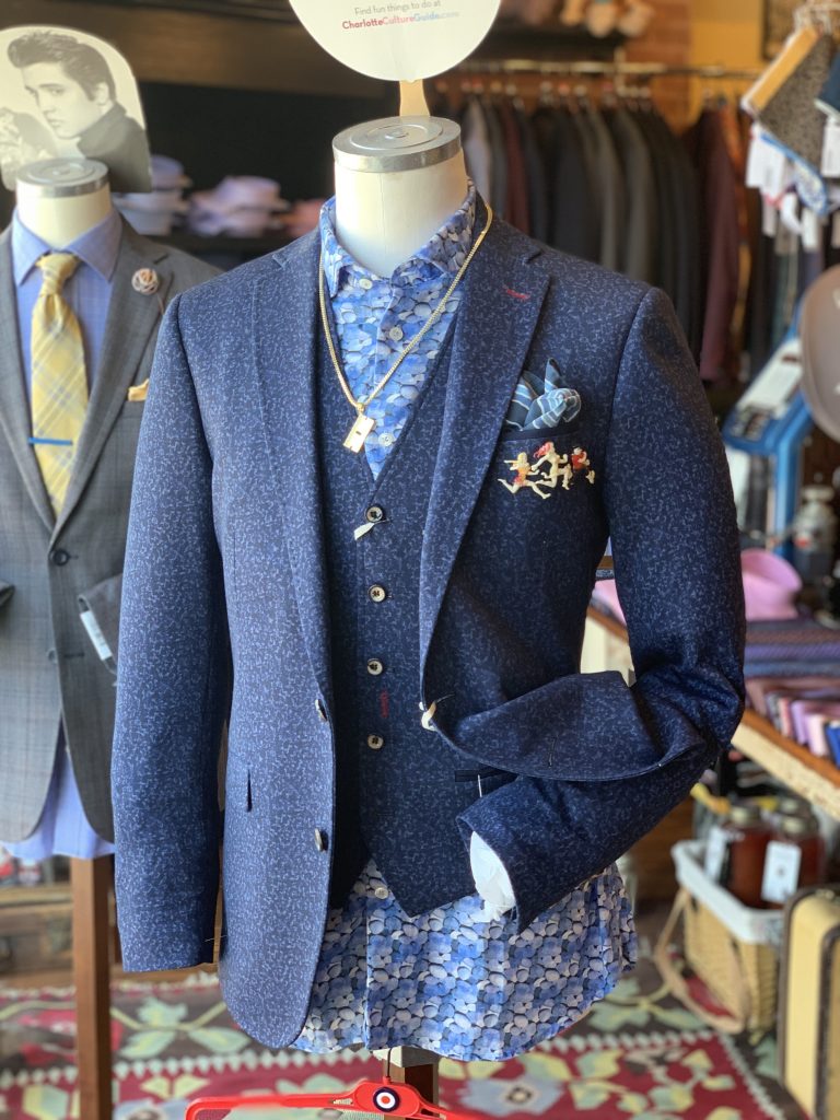 Our Favorites in Charlotte Fall Fashion (and Where to Buy Them) QC