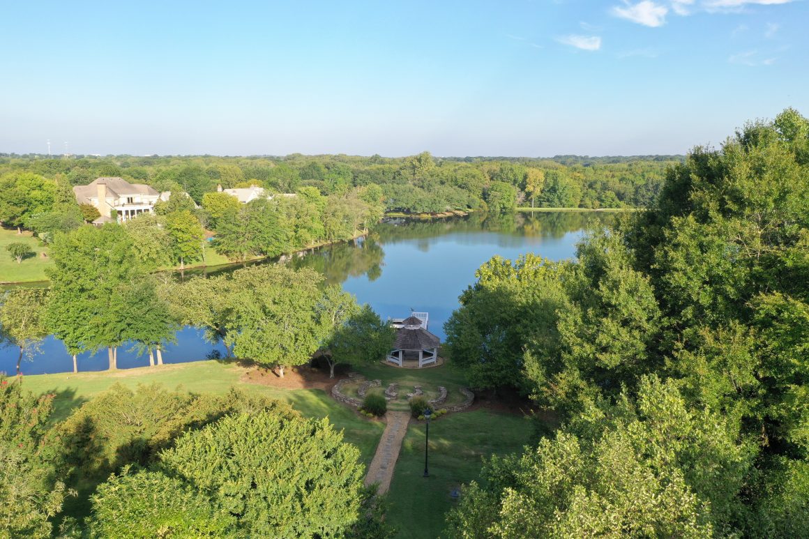 Check Out This Challis Farm Estate, Recently Sold by Bo Fuller of