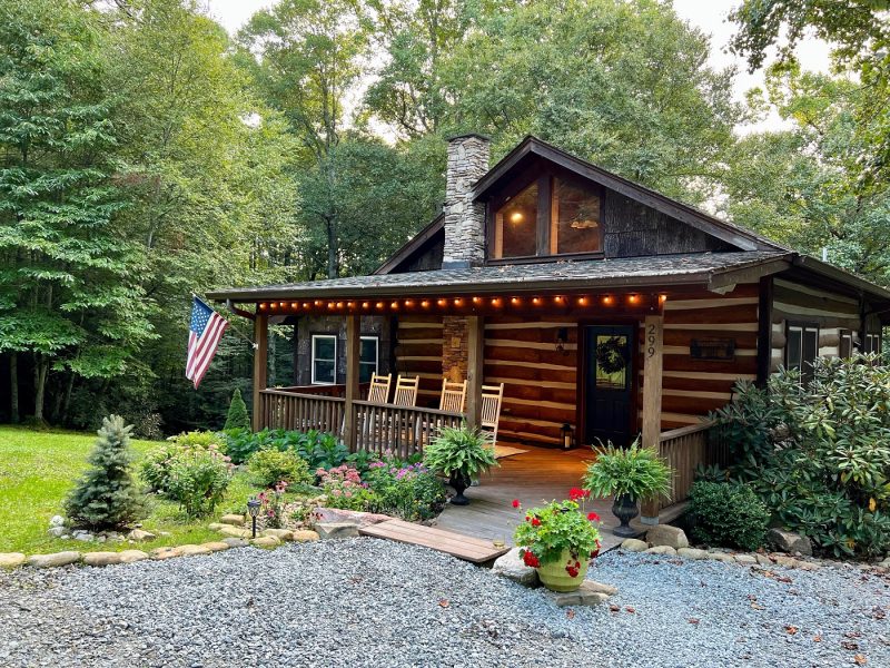 Hemlock Hill is One of the Best Blowing Rock NC Rentals