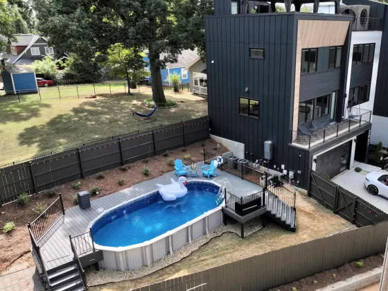 Airbnbs in Charlotte with private pool