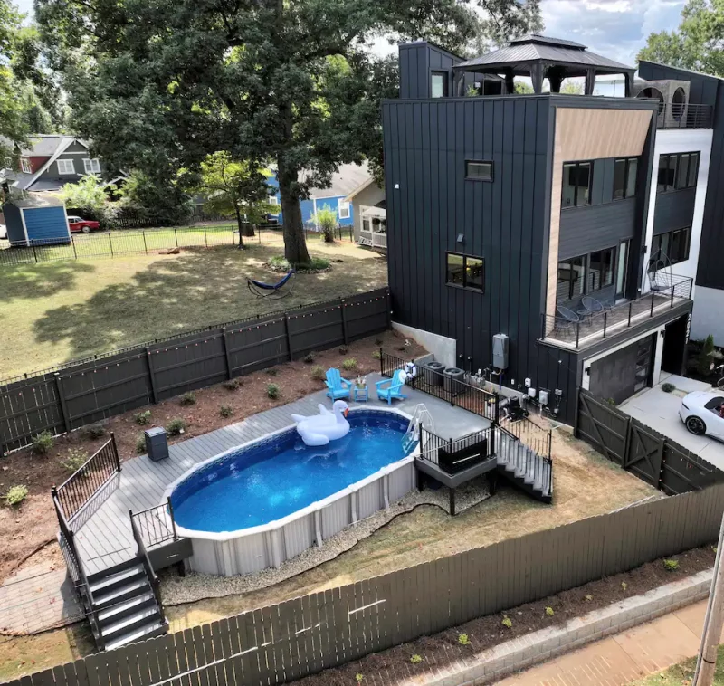 Airbnbs in Charlotte with private pool