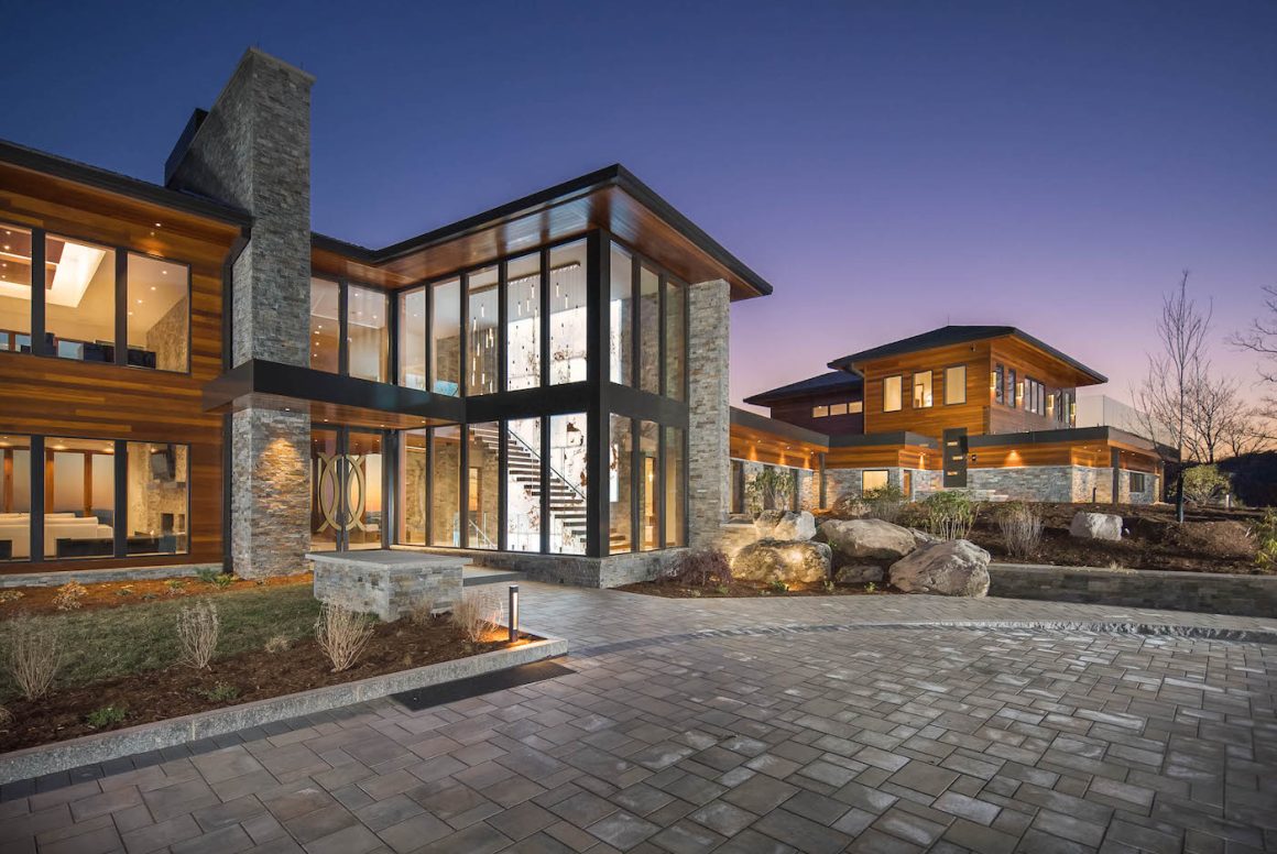 exterior of a house by mbi